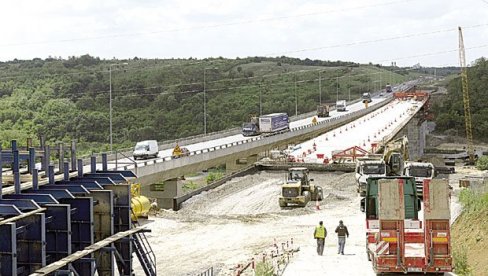 VRATILI SE NA STAZU GUBITAŠA: Javna preduzeća posle četiri uzastopne godine poslovanja sa profitom ponovo u minusu