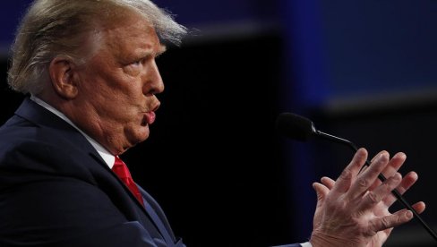 ТРАМП ОТКРИВА РЕЗУЛТАТЕ СВОГ КОГНИТИВНОГ ТЕСТА: Сви ови левичарски лудаци би пали