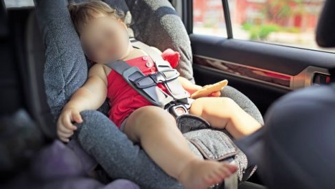 ЈЕЦАЛА ЈЕ И БИЛО ЈОЈ ЈЕ ХЛАДНО: Детаљи запостављања детета (2) у Новом Саду, огласили се људи који су је пронашли ЈЕЦАЛА ЈЕ И БИЛО ЈОЈ ЈЕ ХЛАДНО: Детаљи запостављања детета (2) у Новом Саду, огласили се људи који су је пронашли