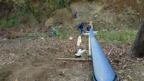 И ДАЉЕ РАДОВИ У ОБРЕНОВАЧКИМ СЕЛИМА:Барич, Ушће и део града без воде