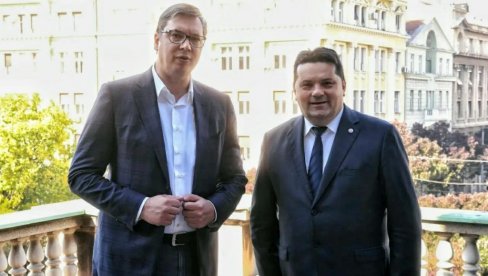 ZAHVALAN NA POMOĆI: Stevandić razgovarao sa Vučićem