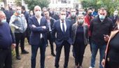 PROTEST PODRŽALI ČELNICI OPŠTINE: Ugostitelji iz Ulcinja traže otvaranje objekata