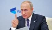 ПУТИН О РУСКИМ ВАКЦИНАМА: Ефикасне су и против нових сојева короне