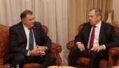 МОСКВА ЖЕЛИ МОМЕНТАЛНО ЗАТВАРАЊЕ КАНЦЕЛАРИЈЕ ВИСОКОГ ПРЕДСТАВНИКА: Додик данас са Ловровом у Москви