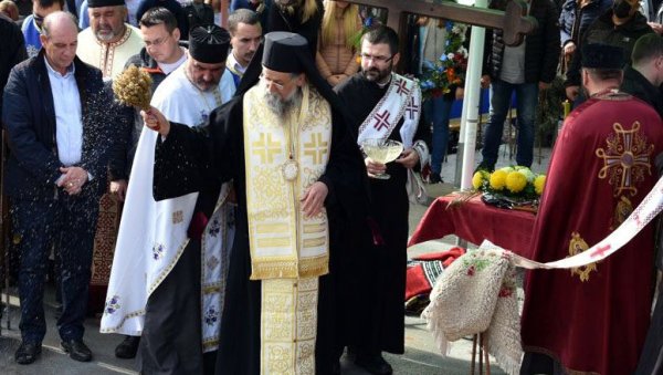 КОД ВЛАДИЧИНОГ ХАНА Ниче црква посвећена Светом краљу Милутину