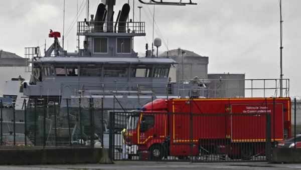 ПРЕВРНУО СЕ ЧАМАЦ У ЛАМАНШУ: Погинуле 4 особе, двоје деце