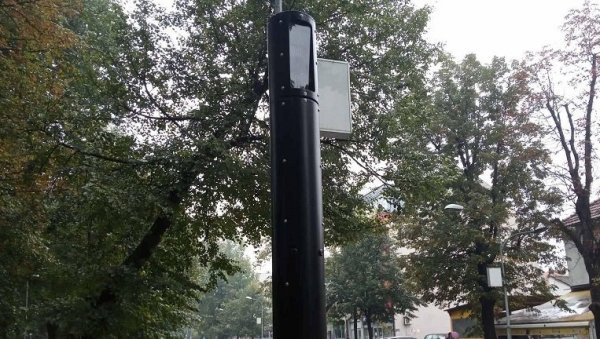 СТИЖУ НОВИ РАДАРИ, СНИМАЈУ 3 ПРЕКРШАЈА: Казне ће стизати аутоматски, неће бити потребно ни присуство полиције СТИЖУ НОВИ РАДАРИ, СНИМАЈУ 3 ПРЕКРШАЈА: Казне ће стизати аутоматски, неће бити потребно ни присуство полиције