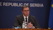 OPOZICIONARI PRIŽELJKUJU SMRT PREDSEDNIKA VUČIĆA (FOTO)