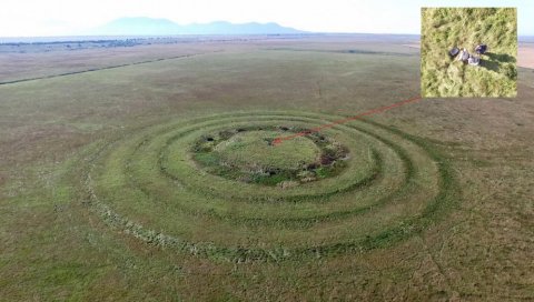 ВАТИНСКИ КРУГОВИ СТАРИЈИ ОД СТОУНХЕНЏА?: Настанак и намена мистичних концентричних кругова у атарима два села још нису научно истражени