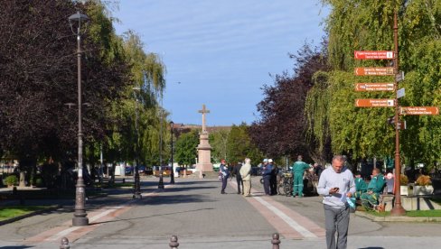 LED SIJALICE DONOSE UŠTEDU: U Vršcu zamenjen kompletan sistem javne rasvete