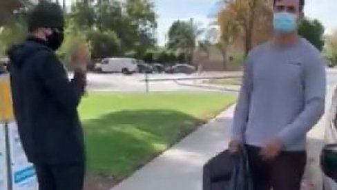 UHVAĆENI NA DELU: Trampove pristalice snimile nove video-snimke koje kompromituju izbore u SAD! UHVAĆENI NA DELU: Trampove pristalice snimile nove video-snimke koje kompromituju izbore u SAD!