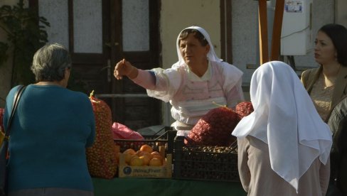 AKO NE MOŽE SVADBA U ZAVIČAJU, MOŽE U ALBANIJI Žitelji Ulcinja organizuju veselja u Skadru