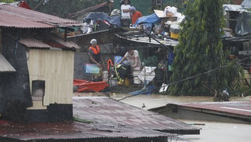 OLUJA OPUSTOŠILA FILIPINE: Najmanje 85 osoba poginulo, 45 nestalo u oluji Trami