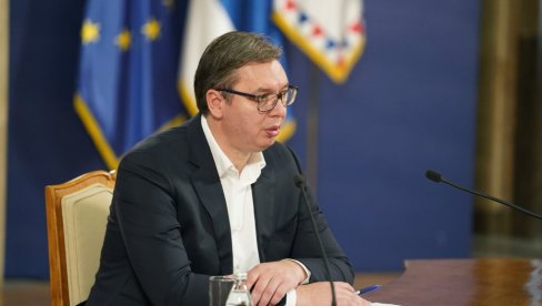 VUČIĆ SE OBRATIO JAVNOSTI: Srbija će u naredne tri godine biti prva u Evropi - Deci ne smemo da ostavljamo zamrznute koflikte (FOTO/VIDEO)