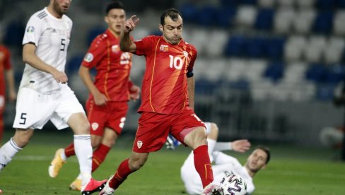 PANDEV NAJAVIO PENZIJU I OSUO PALJBU PO FUDBALSKOM SAVEZU: Šetkaju se i raduju kada izgubimo!