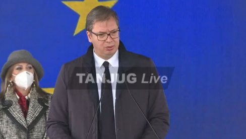 VUČIĆ O NOVIM MERAMA I ZATVARANJU KAFIĆA: Danas postajemo peti u Evropi po uspešnosti u borbi protiv kovida