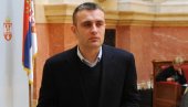 АЛЕКСАНДАР ЈУГОВИЋ: Не смеју се олако схватити претње председнику Србије АЛЕКСАНДАР ЈУГОВИЋ: Не смеју се олако схватити претње председнику Србије
