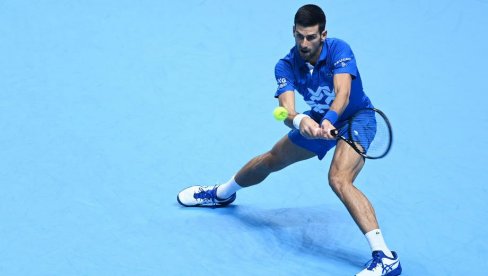 NAVIJAČI U ČUDU: Novak se popravio jedan detalj na njegovom telu ostavlja bez teksta (FOTO)