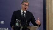 VUČIĆ OTKRIO ŠTA MISLI O GUŽVAMA NA CRNI PETAK: Predsednik Srbije objasnio i kad će situacija biti olakšana