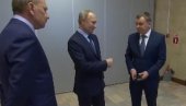 ПУТИН КАО БРЗИ ВОЗ: Погледајте муњевиту реакцију руског председника (ВИДЕО)