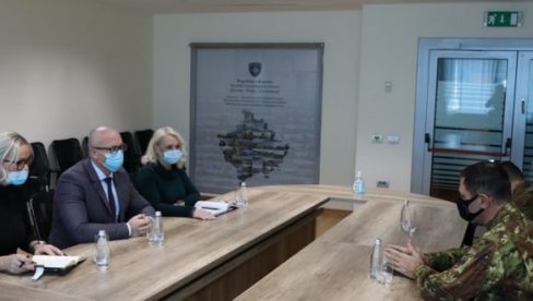 TEMA RAZGOVORA PITANJE BEZBEDNOSTI: Sastanak ministra Rakića i novoimenovanog komandanta KFOR