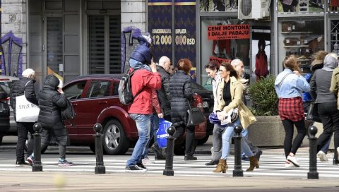 ДАНАС ХЛАДНО, ОД СУТРА ОСЕТНО ТОПЛИЈЕ: Погледајте какво нас време очекује до краја месеца