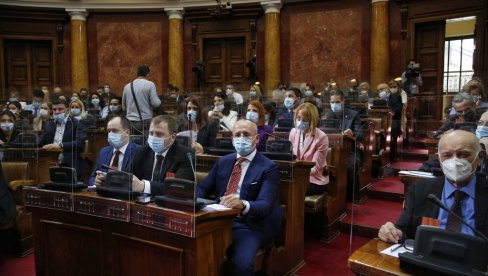 POSLANICI NAJVIŠE VOLE RUSIJU I KINU: U Narodnoj skupštini formirano 114 grupa prijateljstva, a najbrojniji su oni okrenuti ka Moskvi POSLANICI NAJVIŠE VOLE RUSIJU I KINU: U Narodnoj skupštini formirano 114 grupa prijateljstva, a najbrojniji su oni okrenuti ka Moskvi