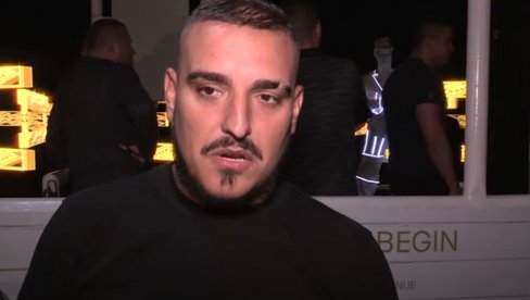 NAJVEĆA TUGA: Darko Lazić skrhan od bola podelio snimak - evo šta je nekada radio sa ocem (VIDEO)