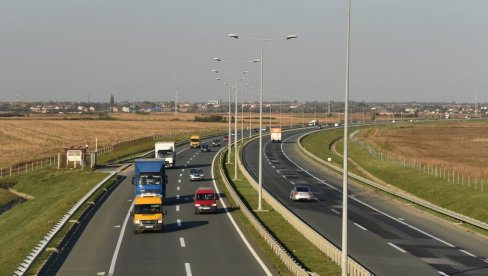 POGINULO ŠESTORO DECE: Stravična saobraćajka na auto-putu u Rusiji - stiglo saopštenje inspekcije za bezbednost saobraćaja