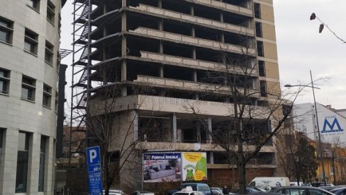 ZA SKELET 5,2 MILIONA EVRA: Izgorela zgrada Radničkog univerziteta dobila vlasnika, prihvaćena ponuda domaće tehnološke kompanije ZA SKELET 5,2 MILIONA EVRA: Izgorela zgrada Radničkog univerziteta dobila vlasnika, prihvaćena ponuda domaće tehnološke kompanije