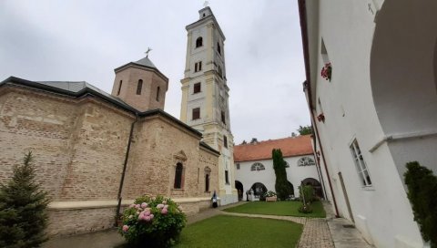 КАКВЕ СВЕ ТАЈНЕ КРИЈУ БИБЛИОТЕКЕ ФРУШКОГОРСКИХ МАНАСТИРА: Све откривено у једној књизи