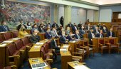 НОВИ ЗАКОН ШТИТИ ЦРКВУ: Пред посланике парламента у Подгорици стигле измене контроверзног прописа о слободи вероисповести