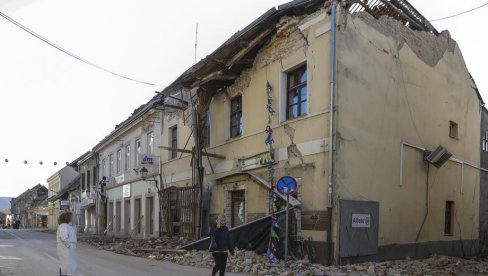 OGLASIO SE OTPRAVNIK POSLOVA AMBASADE SRBIJE U HRVATSKOJ: Na putu ka Glini nema kuće koja nije oštećena