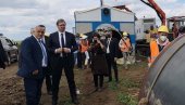 BORISOV POSLAO POKLON ZA VUČIĆA: Pogledajte šta mu je darovao (FOTO)