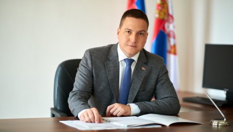 ИНТЕРВЈУ Бранко Ружић: Неће бити државне матуре ни од 2022. године, омела нас је корона,  али су неопходне још неке тријаже