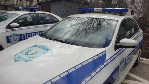 НАПАД НА ПОЛИЦАЈЦЕ У ПРИЈЕПОЉУ: Двојица насилника насрнула на патролу, повређена полицајка