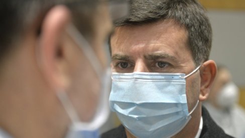 NAJVIŠE SRBA ŽELI RUSKU VAKCINU: Doktor Đerlek otkrio - Trećini je svejedno