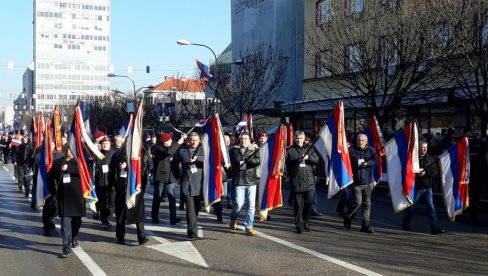 BAKIR UZALUD PRETI SUDOM: Ni ove godine nisu izostali napadi na RS uoči obeležavanja 9. januara