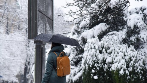 ПРВИ ДАНИ ЈАНУАРА ЈЕДНОМ ДЕЛУ СРБИЈЕ ДОНЕЋЕ И ДО 17 СТЕПЕНИ: Ево када се опет очекује снег