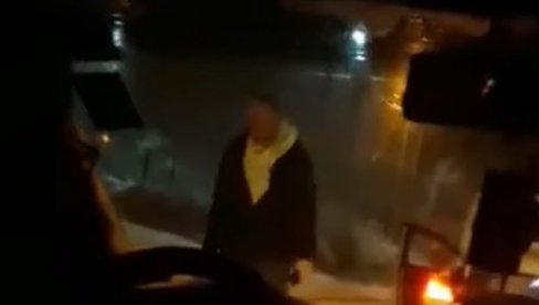 JEZIVI SNIMAK BAHATE VOŽNJE: Divljao po putu u BMV-u, pa stao da se obračuna sa devojkom (VIDEO)