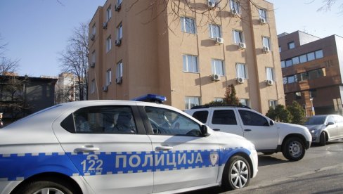 ОСУМЊИЧЕНИ ЗА УБИСТВО У ОБРЕНОВЦУ ЗАНЕМЕО ПРЕД ТУЖИЛАШТВОМ: Није био у стању да изнесе одбрану ОСУМЊИЧЕНИ ЗА УБИСТВО У ОБРЕНОВЦУ ЗАНЕМЕО ПРЕД ТУЖИЛАШТВОМ: Није био у стању да изнесе одбрану