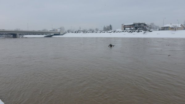 ВОДА ИСПРАВНА ЗА ПИЋЕ: Изливање Јаловине из „Трепче“ није угрозило водоснабдевање у Краљеву