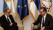 VUČIĆ SA ZAVELSOM: Predsednik primio u oproštajnu posetu ambasadora Argentine