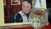HODIO PUTEM I BESPUĆEM: Nikšićani se oprostili od Vita Lekića, simbola grada HODIO PUTEM I BESPUĆEM: Nikšićani se oprostili od Vita Lekića, simbola grada