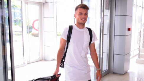 OGLASIO SE OTAC ADEMA LJAJIĆA! Evo da li će proslavljeni fudbaler karijeru nastaviti u Partizanu