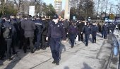 ИМУНИЗАЦИЈА ПРОТИВ КОРОНЕ: На Београдском сајму вакцинисано више од 500 припадника Министарства унутрашњих послова, са њима и Ребић (ФОТО)