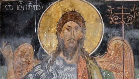 ŽENE OVO NIKAKO NE SMEJU DA RADE NA SVETOG JOVANA: Veruje se da odnose sreću, a jedno je vrlo poželjno