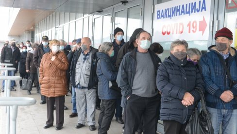 ОДЗИВ – ВЕОМА ДОБАР: Настављена масовна имунизација становништва у Краљеву