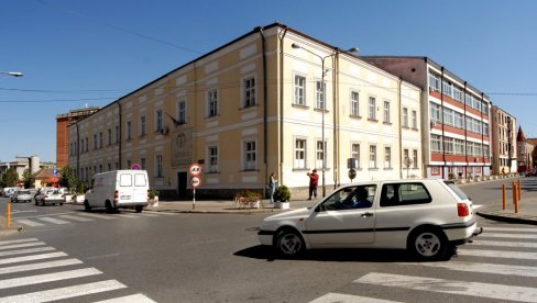 RADOVI U LOZNICI: Uredili gotovo sve saobraćajnice, po trotoarima trake za slepe i slabovide (FOTO)