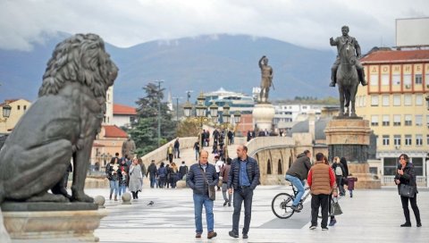 НАСТАВЉА СЕ ПОЛИЦИЈСКИ ЧАС: Венко Филипче најавио и строжије мере у Северној Македонији уколико се ситуација са короном погорша